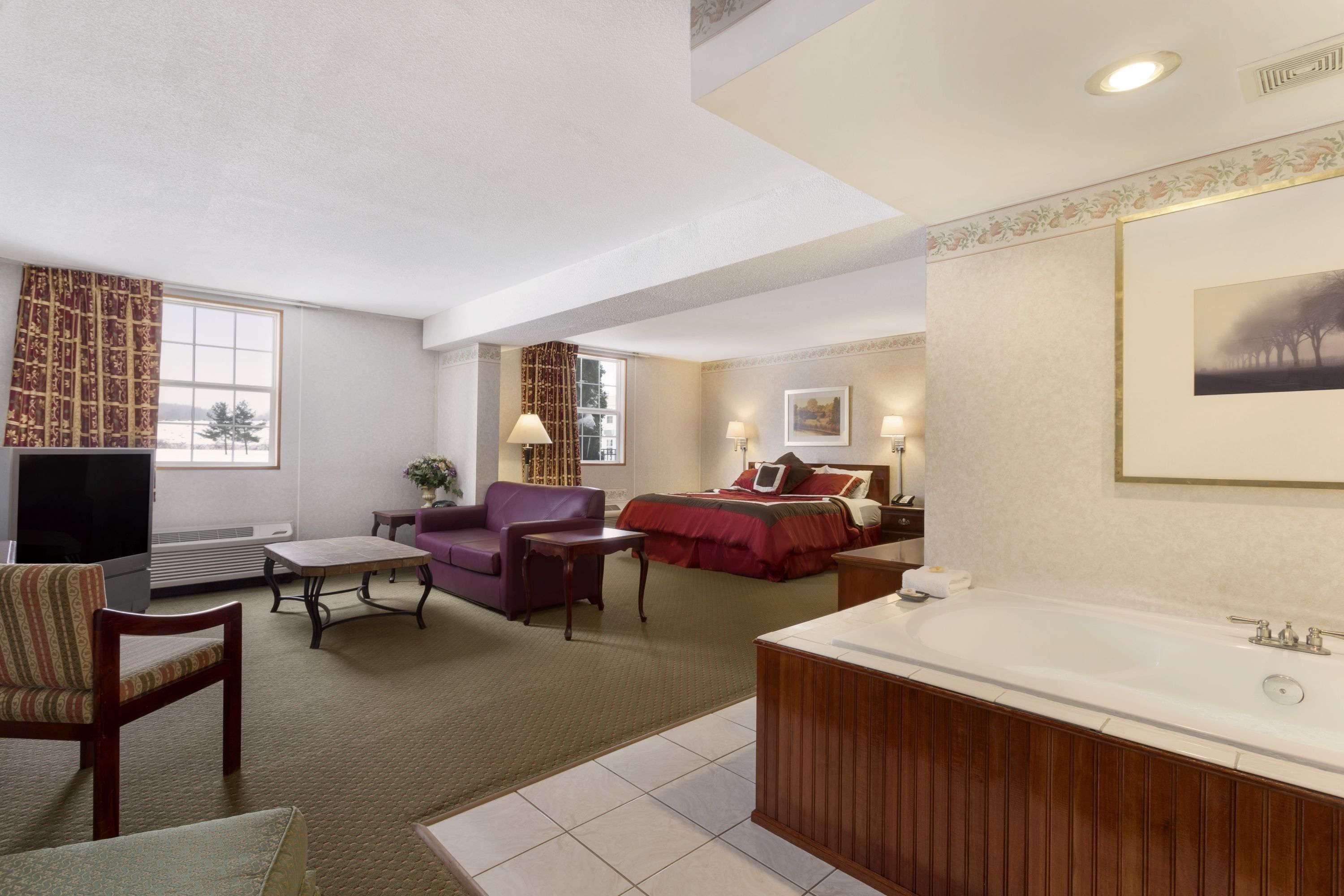 Days Inn By Wyndham Конніот Екстер'єр фото